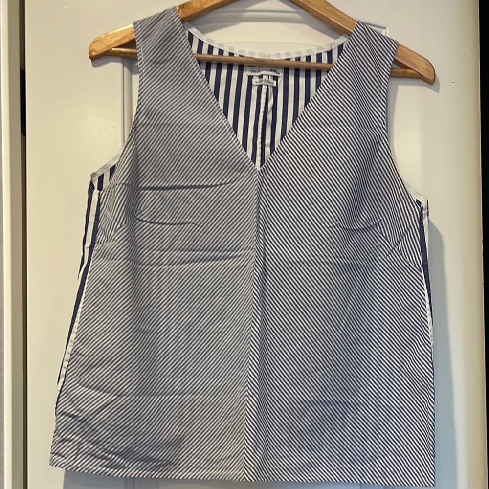 Rag & Bone Gray Tank Top with V-Neck and Boxy Fit